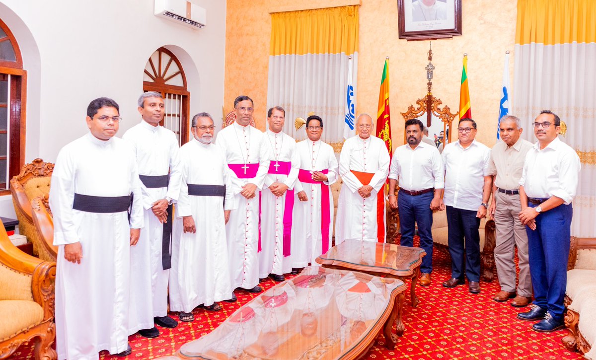 anuradisanayake's tweet photo. As the newly appointed Executive President, I had the honor of meeting His Eminence, Archbishop Cardinal Malcolm Ranjith, at his official residence yesterday (23rd). https://t.co/uYfwrQ6JDc