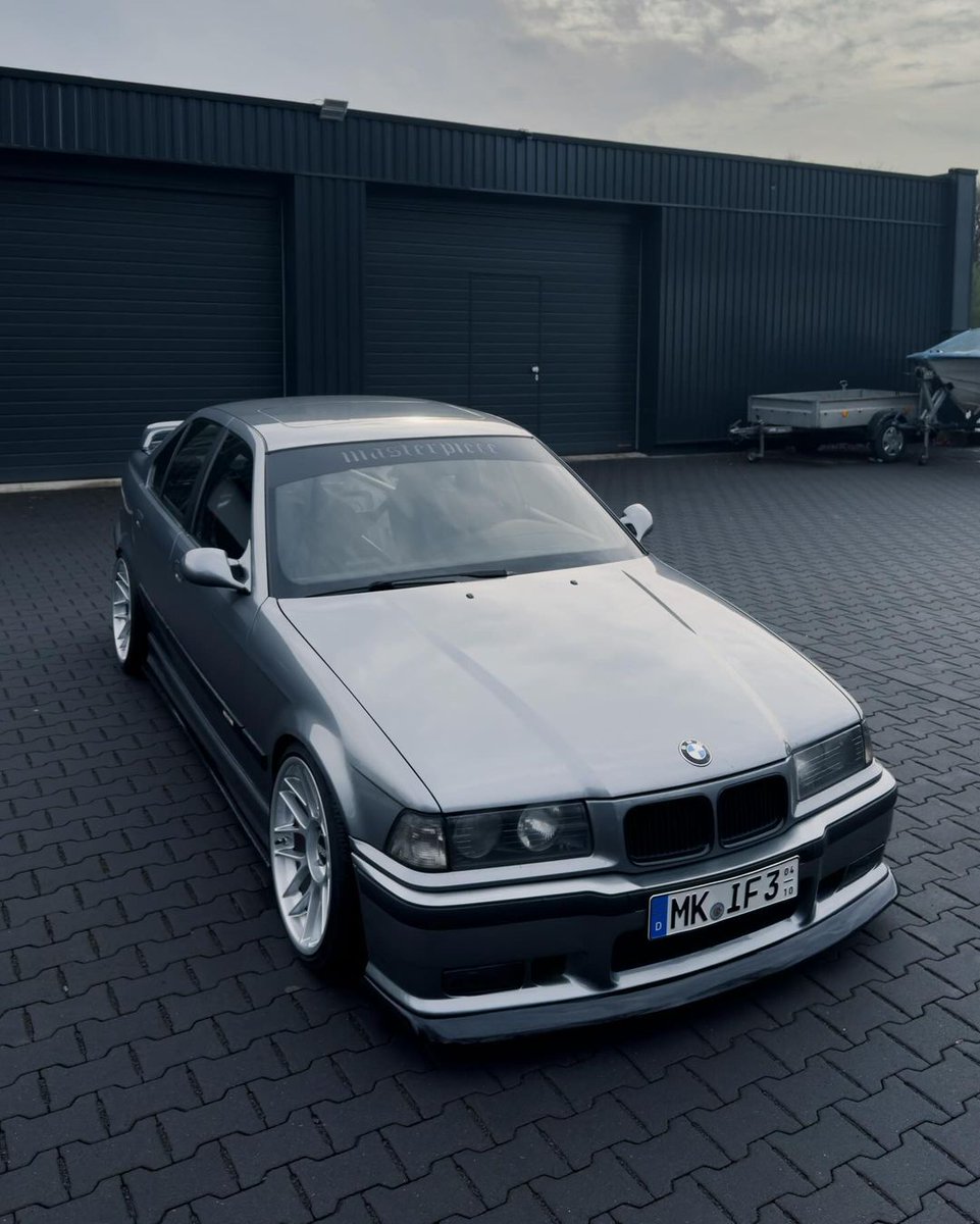nocarcontext's tweet photo. gray bmw e36 #Germany #germancars #cars #BMW #bmwdrive #tuning #msport #bmwlife https://t.co/jk39RHbTpN