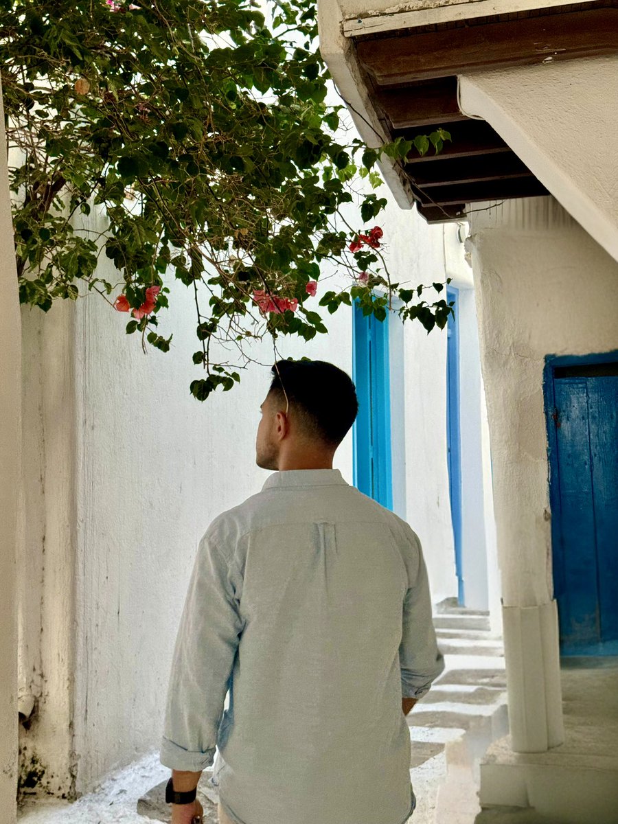 maciejmjay's tweet photo. I tutaj zostawiam pamiątkę z wakacji.
Było pięknie 🥹🛳️🇮🇹🇬🇷🇹🇷 https://t.co/vr2vveo1AH