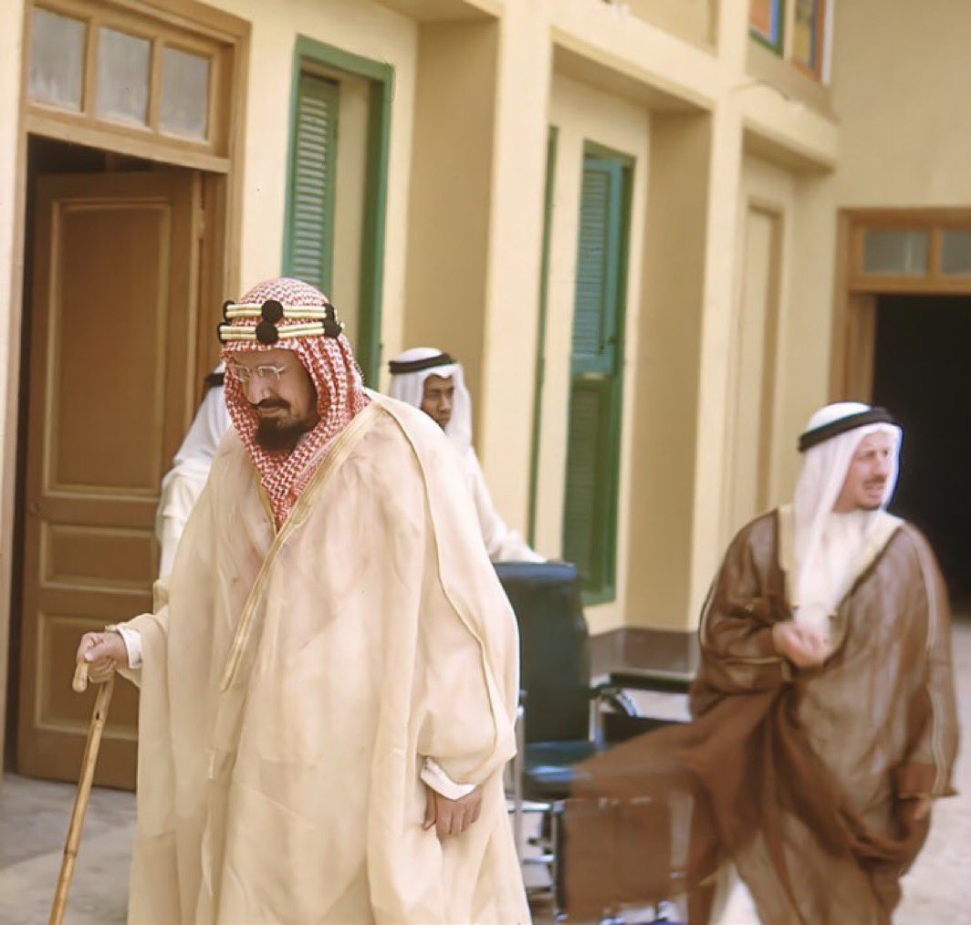 pensof_experts's tweet image. نرفع التهنئة بمناسبة ذكرى #اليوم_الوطني لمقام خادم الحرمين الشريفين وسمو سيدي ولي العهد رئيس مجلس الوزراء -حفظهما الله-، ونستذكر تاريخًا يُؤصل كفاحًا عريقًا لتحقيق الوحدة الوطنية، ويروي فصولاً من التلاحم والبناء.
#اليوم_الوطني94 
#اليوم_الوطني_السعودي_94 

💚💚💚💚💚💚💚💚💚💚💚