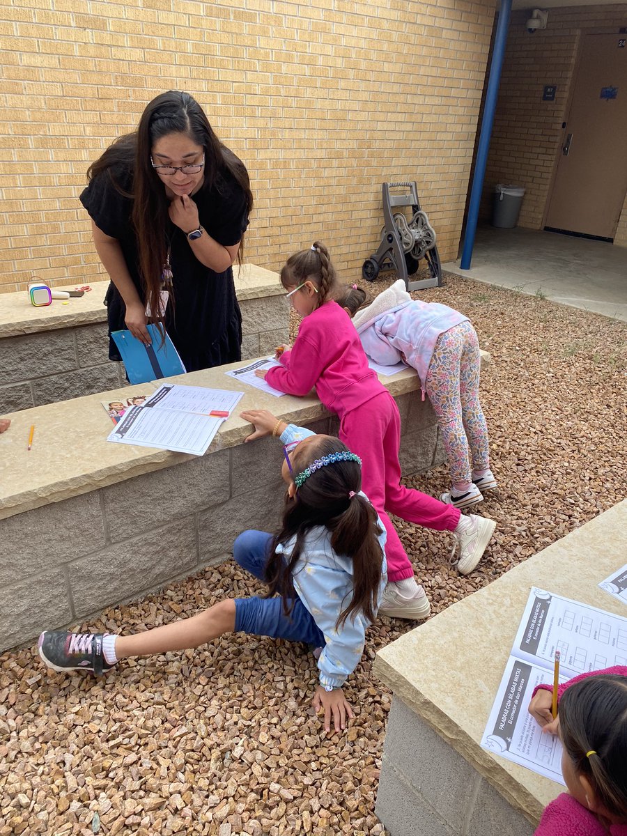 Reagan Magnet School tweet media