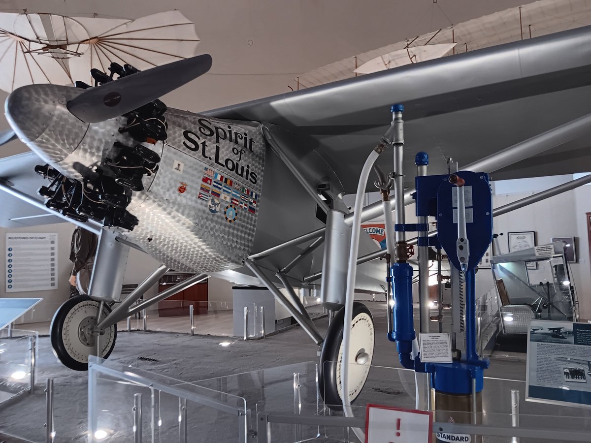 Foj_1's tweet photo. Air and Space museum https://t.co/3GB7BIBRDW