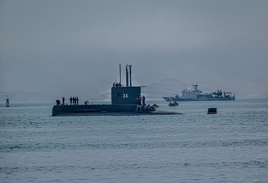 sima_peru's tweet image. El día de hoy se iniciaron las pruebas en la mar del B.A.P. Chipana ⚓️, el primer submarino modernizado en las instalaciones del SIMA Callao, con el asesoramiento técnico de la empresa constructora alemana ThyssenKrupp Marine Systems TKMS.

#SIMAPERÚ #SIMAC #SIMACallao