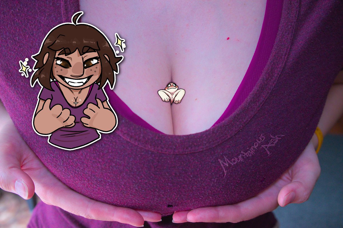MountainousAsh's tweet photo. I promise I didn't even squeeze them too hard!!! I know how hard I can squeeze a ghostie before they... Um, I think they just got over excited... 😳 I'm kinda flattered to be honest, but, um, how do you get ectoplasm out of a bra? 😖
#sizetwitter #giantess https://t.co/iEpePNJqH2