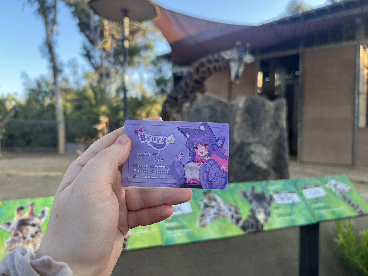 chefffbasil's tweet photo. @Byuyu_   found you at the zoo! So I took you out to ice cream and we saw some animals together https://t.co/PEBP9Zu5bs
