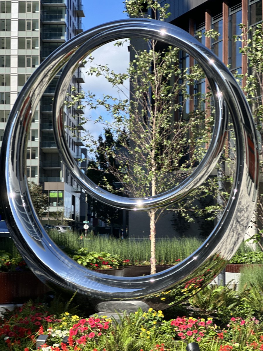 TiffanyR323's tweet photo. From Boston to Seattle w Rep Collamore for Wireless U with NCSL. Innovation is key to policy making. So is bipartisanship! #innovation #tech #bipartisanfriends #mepolitics https://t.co/fGSShhYwH2