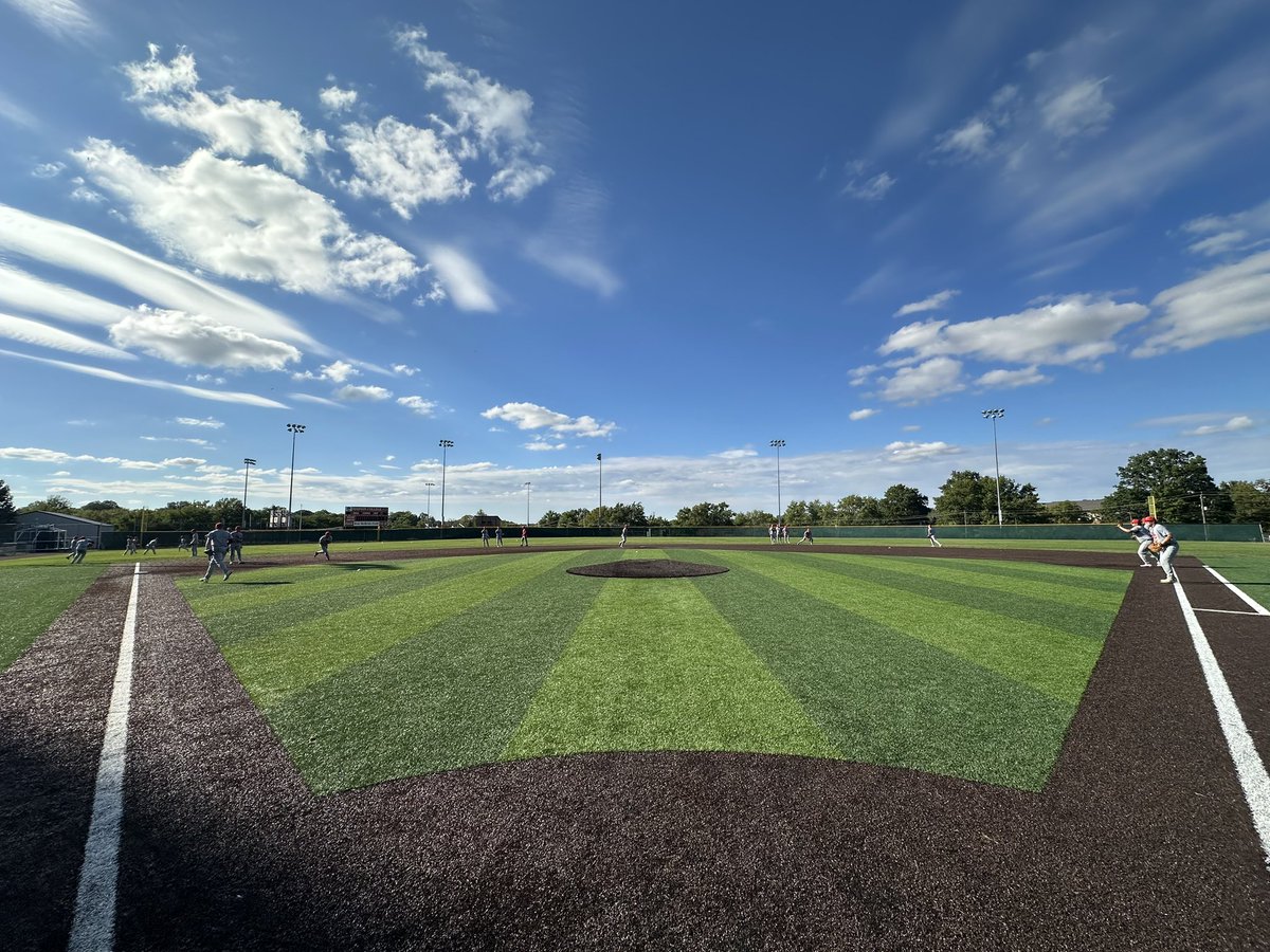 Starting to feel like Fall at McBride 🍁 ⚾️

#RollStorm