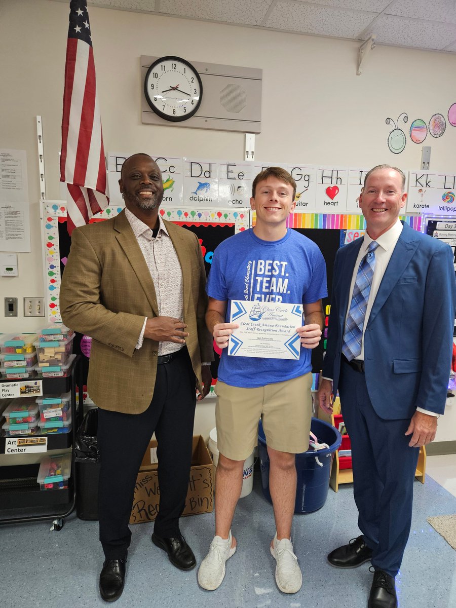 CCAClippers's tweet photo. Congrats to North Bend Elementary Level 2/3 Special Education teacher Ian Johnson for being awarded the CCA Foundation Recognition Award. "NBE is a better place with Ian as a member of our family."
Thank you to the CCA School Foundation for the CCA recognition program. https://t.co/3ChJAP4UtA