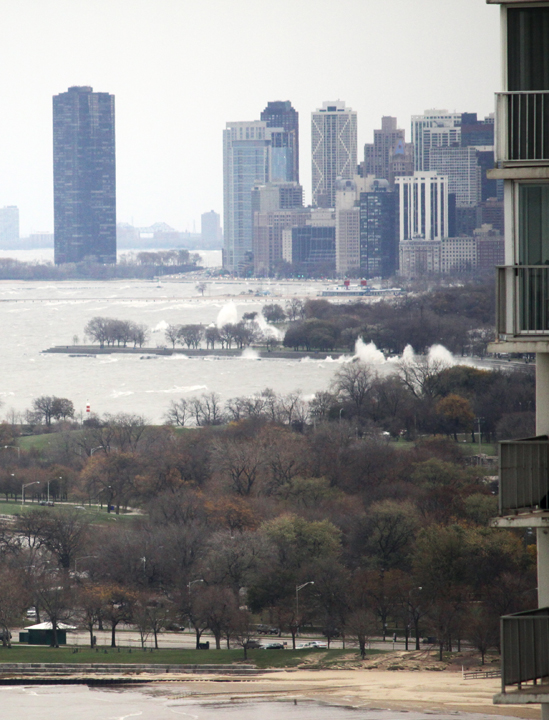TheWanderBroad's tweet photo. Mmm, if the storm paths like visual 1, we might get that epic surf we got after Sandy in 2012. (Yes, Sandy. Storm was so huge its remnants impacted the Great Lakes.) Would have to imagine that with the current higher lake water levels that the surf would be even more dramatic. https://t.co/Ez8z4DDcik