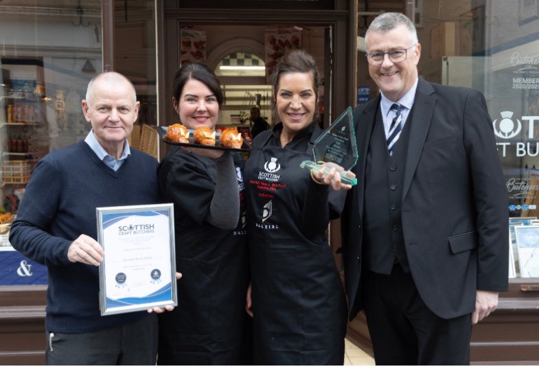 ScoCraftButcher's tweet photo. Innovative tasty Truffled Hog pork parcels trotted off with a top Scottish award for Boness butchers Thomas Burns &amp; Son.
The specially crafted product won the coveted top Diamond Award in the 2024 Scottish Craft Butchers “Make It With Pork” evaluations.

https://t.co/CUKZQrUqTq https://t.co/T2s5wJAOMH