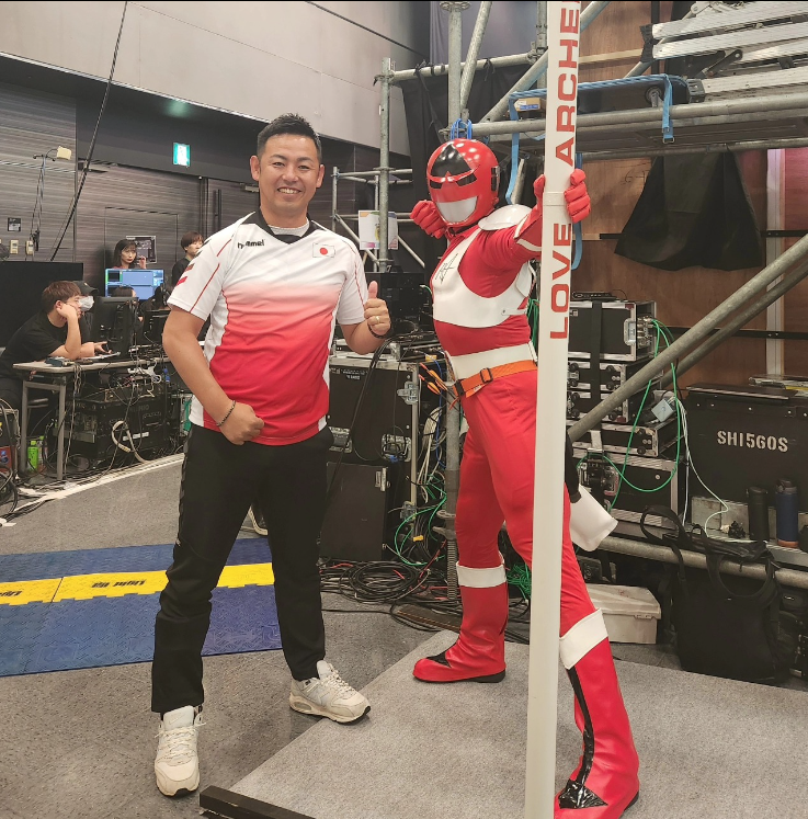 Archaman_Red's tweet photo. 県庁の星！  #TOKYOパラスポーツFORWARD #大江佑弥 #パラアーチェリー #paraarcher #Archaman #redarcher https://t.co/SlX94bESMY
