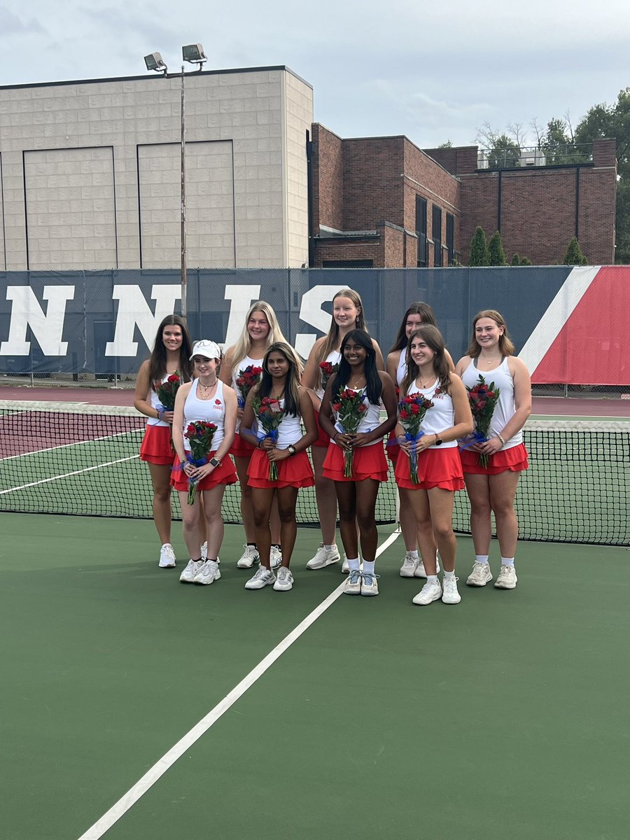 TWHS Athletics (@twhsathletics) on Twitter photo Senior night for the Girls Tennis team! Congratulations Seniors! #GoCards <a href="/TWHS_Cardinals/">Thomas Worthington High School</a> <a href="/CraziesCardinal/">Cardinal Crazies</a> Senior night for the Girls Tennis team! Congratulations Seniors! #GoCards <a href="/TWHS_Cardinals/">Thomas Worthington High School</a> <a href="/CraziesCardinal/">Cardinal Crazies</a>