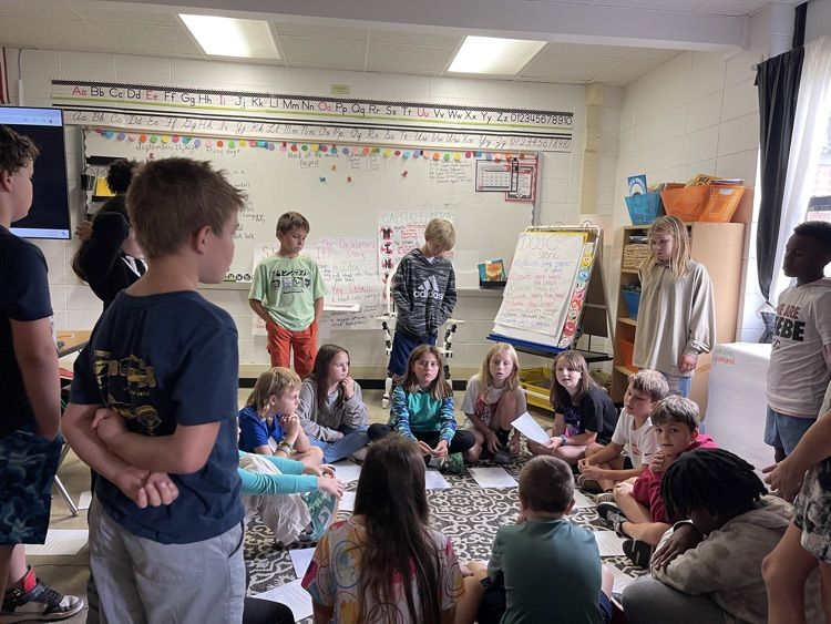 BeebeElementary's tweet photo. We did a Socratic Seminar to wrap up our learning in Mrs. Lewis’ class. #bbelem #besisthespottobe #bprd https://t.co/7fbyCdOWOV