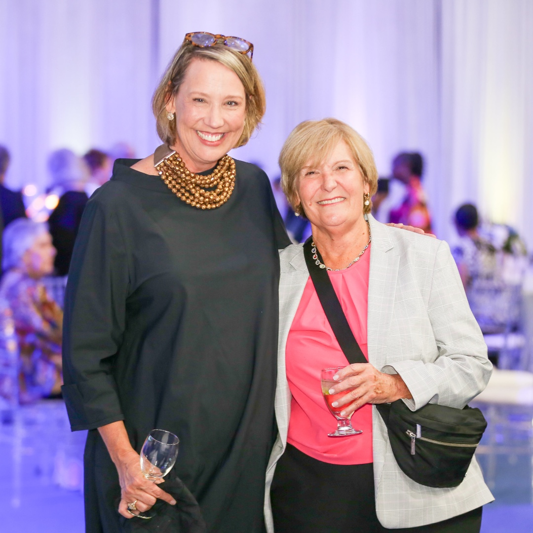 ColumbusState's tweet image. Columbus State received nearly $6M in donations last year! 🌟 These funds enhance student experiences, scholarships, and more. “The future is so bright here at CSU,” says President Stuart Rayfield. 🎓 #CSUCommunity #ProudAlumni
news.columbusstate.edu/posts/donor-gi…