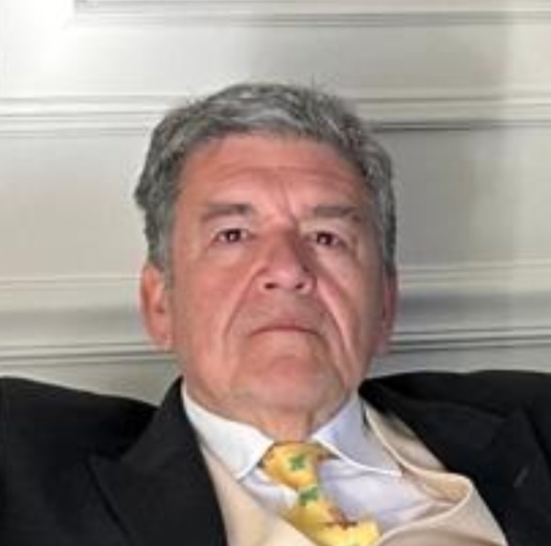 lstylecentral's tweet photo. @BabelioEspanol @_consonni_ @EditoresHermida @MalpasoyCia @OceanoMexico @Erratanaturae @G_Gutenberg @AutomaticaEdit @MueveTuLengua_ @Bohodon_Ed @Nordica_Libros Ayuda‼️Dueño de @MalpasoyCia Bernardo Domínguez Cereceres mexicano, vive en Barcelona. No quiere pagar mi trabajo, somos muchas víctimas, me mandó golpeąr, amenazas, bullying y acoso en mi Instagram Juicios 🇪🇦🇲🇽
#MalpasoPagaYa https://t.co/CBMbUZX0TY