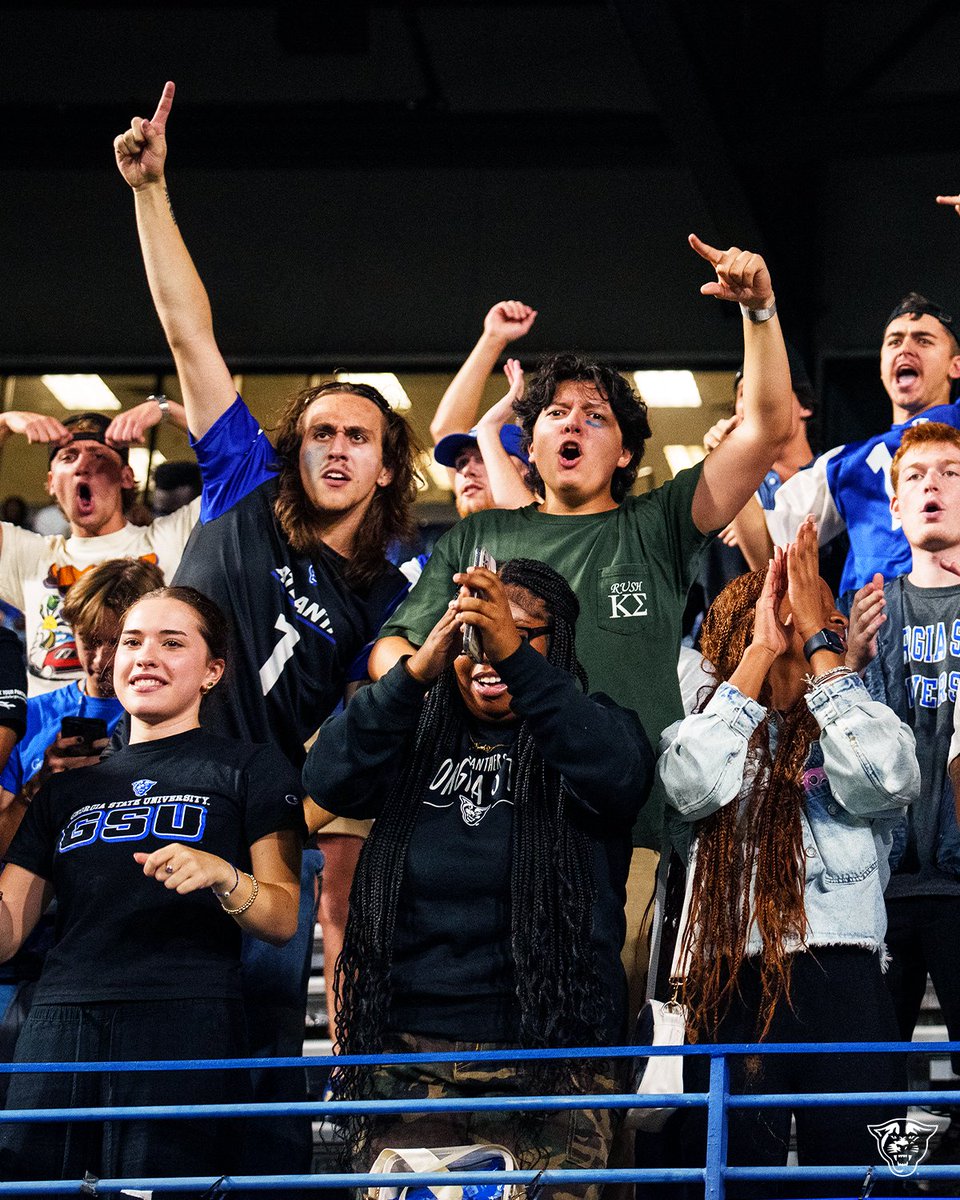 GeorgiaStateFB's tweet image. PROTECT OUR HOUSE! 💯

STUDENTS! We need you to show up and show out this Saturday as we face Georgia Southern. Gates open at 2:00 PM.

ALL STUDENT TICKETS ARE FREE! Login to pin.gsu.edu to download your pin event pass. 

#LightItBlue | #NewAtlanta