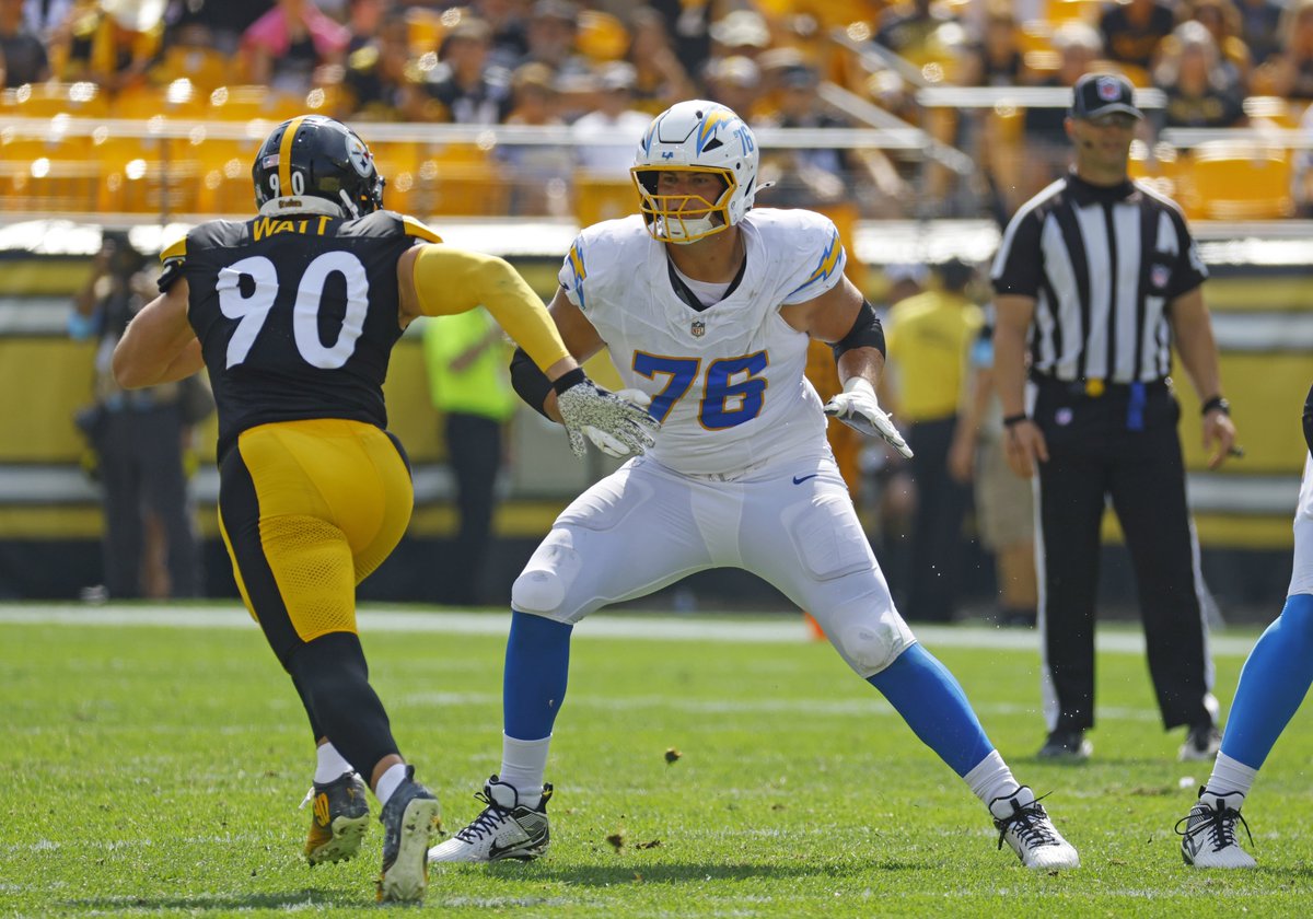 AdamSchefter's tweet photo. Chargers rookie first-round pick Joe Alt sprained his MCL during Sunday’s loss in Pittsburgh, per source. Alt is likely to be sidelined for Sunday’s game vs. the Chiefs before the Chargers go on their bye and then reassess. https://t.co/xqODVGklGs