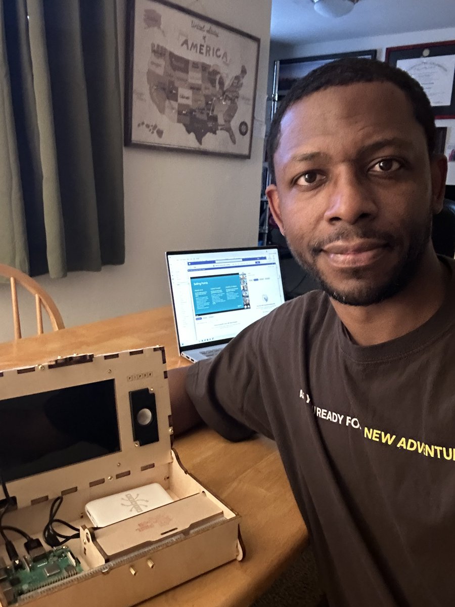 dhasty01's tweet photo. Just built my Piper computer! 😆
@TeqProducts @StartWithPiper #engineering #learningandplay #electronics https://t.co/LKKd8CcH80