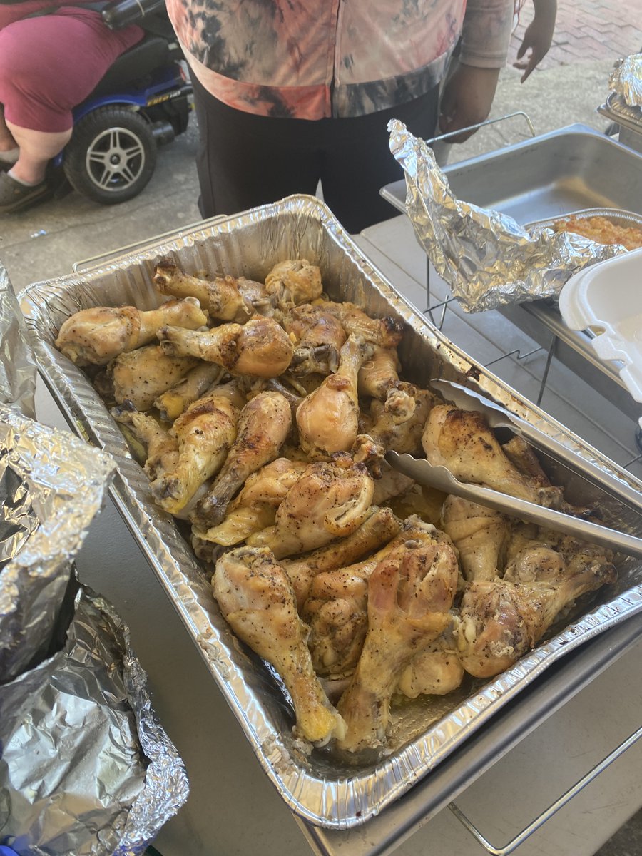 Meals for the Masses tweet media