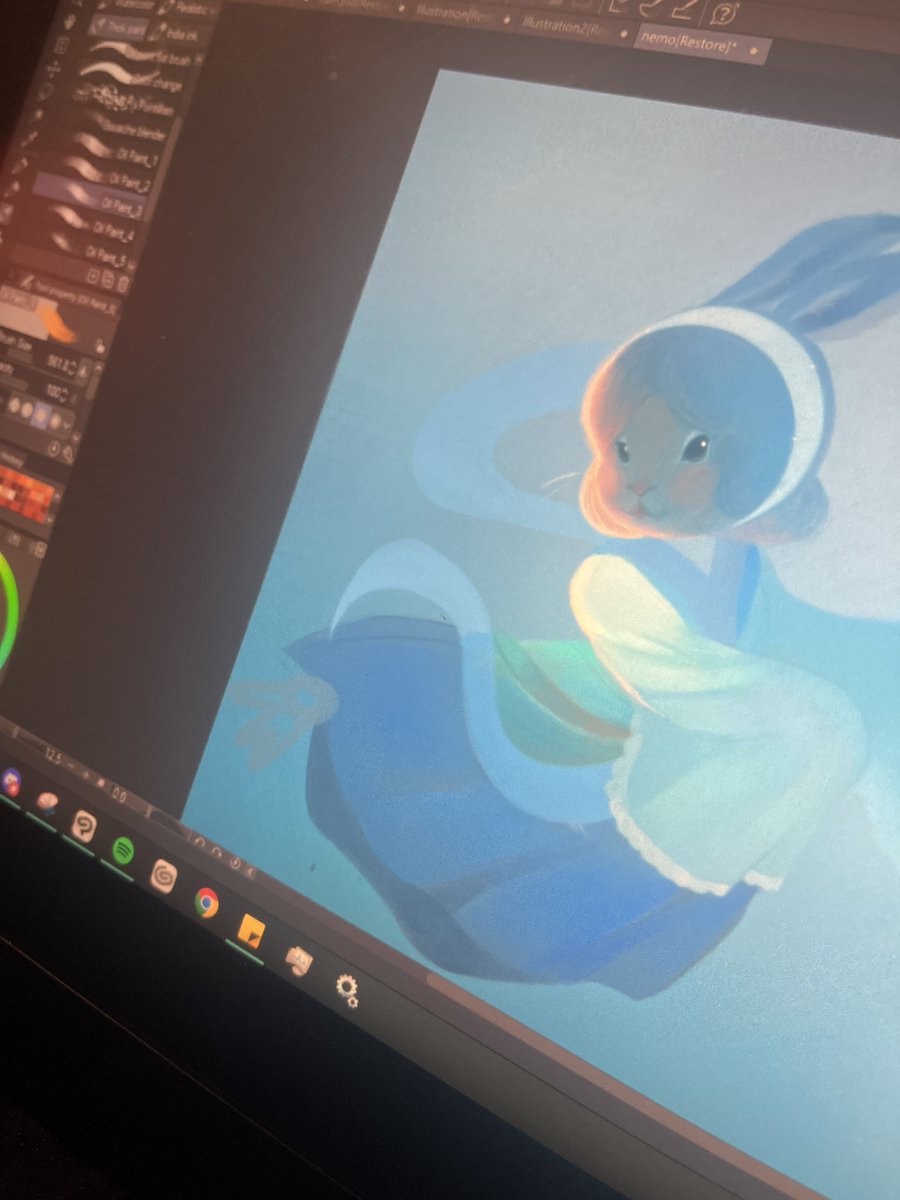 BEEN ON A BREAK again just because my art motivation was that low 

But im getting back to all art obligations again and i actually mean it this time lol