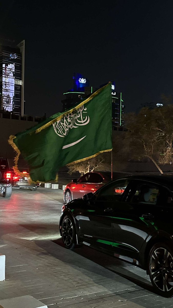 دمت شامخاً يا موطن الأمجاد 🇸🇦 

#اليوم_الوطني_السعودي_94