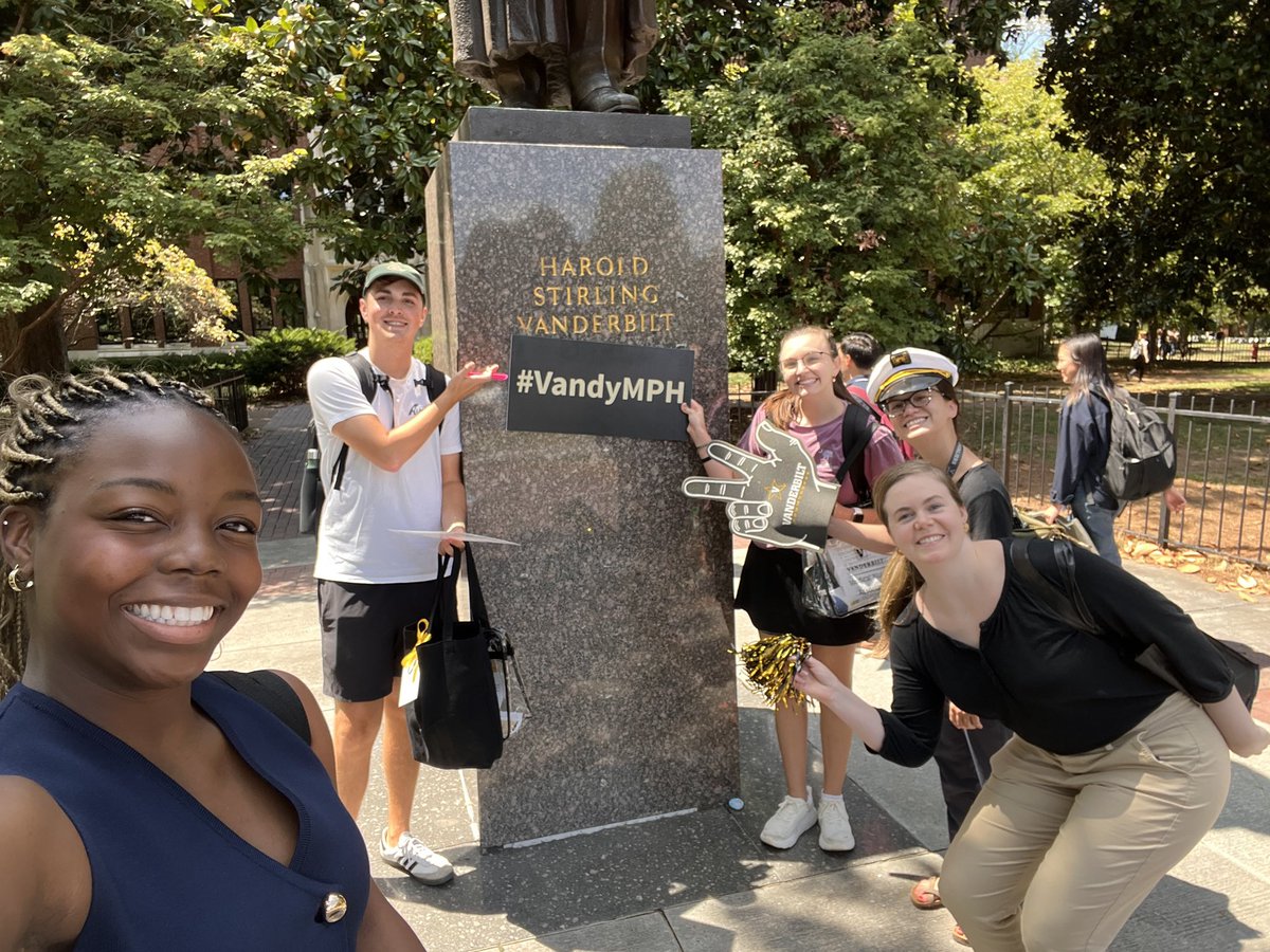 VUmedicine's tweet photo. A month since orientation already?! Time really does fly when you’re learning with the best. 🦋

See more photos from our first year #VandyMPH students’ start to the year: https://t.co/CfRlEUMEOT #VandyMed #PublicHealth https://t.co/HmIomLVPUo