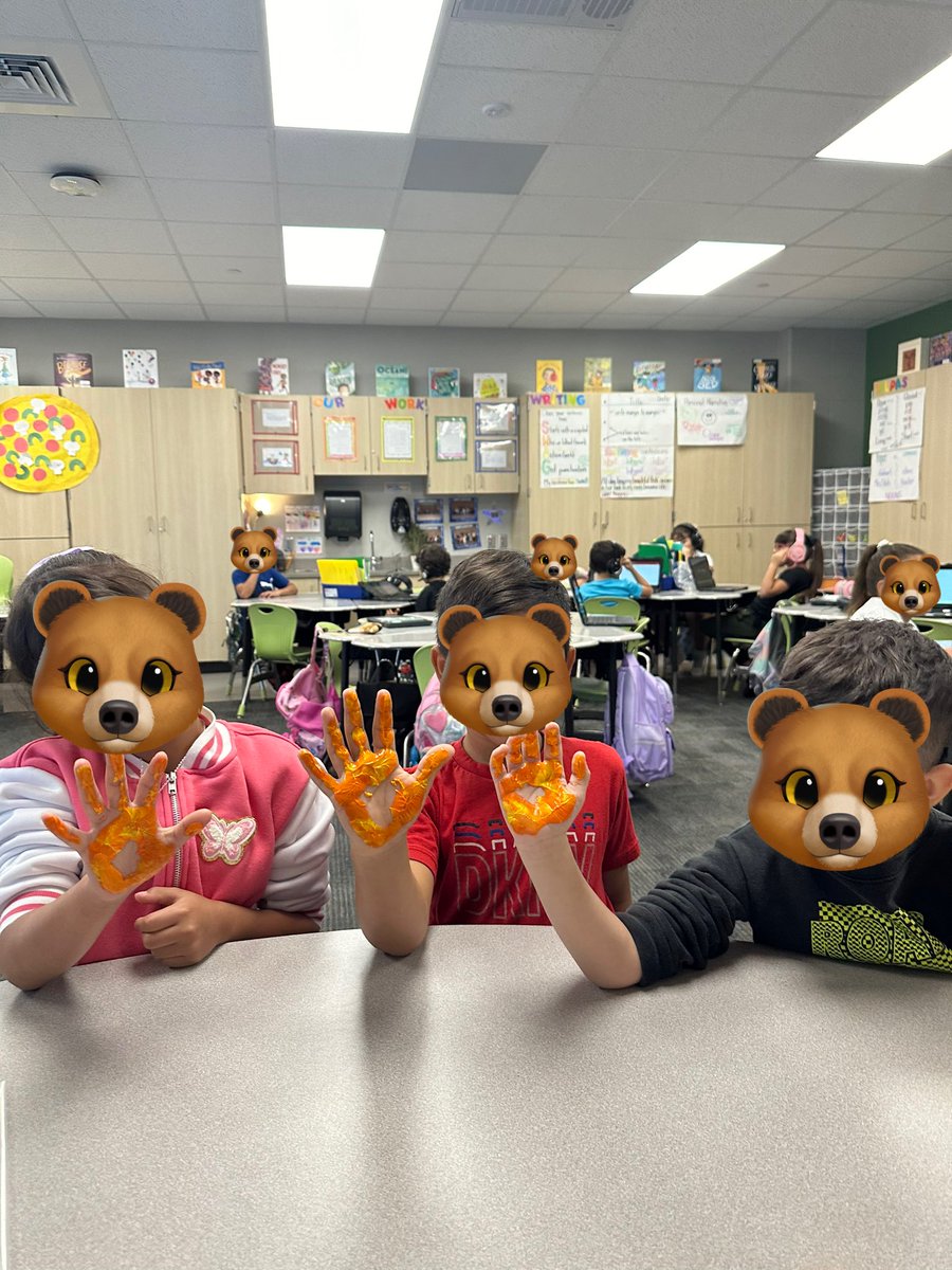 Mrs.Navarro-Shih tweet media