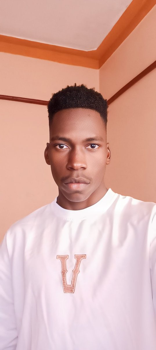 geniusomuzira's tweet photo. The biggest asset in the world is your mindset.
#Be_positive 🧠🤞 https://t.co/ICIXlVjqhV