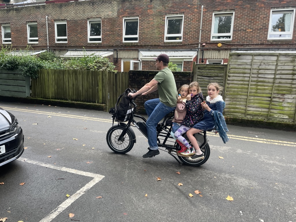 BrendaPuech's tweet image. Quite typical of travellers on the street where I live, but I had my phone out this time.