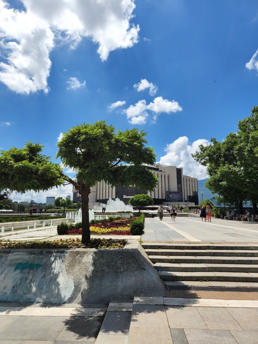 WanderingHartz's tweet image. Sofia Bulgaria Apartment Tour &amp;amp; Review | Short Term Stays for Slowmads booked through @flatio_com.

youtube.com/watch?v=CVTmr6…