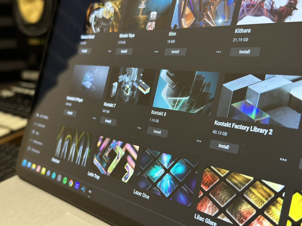 keisukeotaki's tweet image. komplete 15 ultimateきた！
無事グレースピリオド適用

#何言ってるのかわかんなくて全然大丈夫なやつです
#Nativeinstruments
#直近komplete14ultimateアプグレ勢