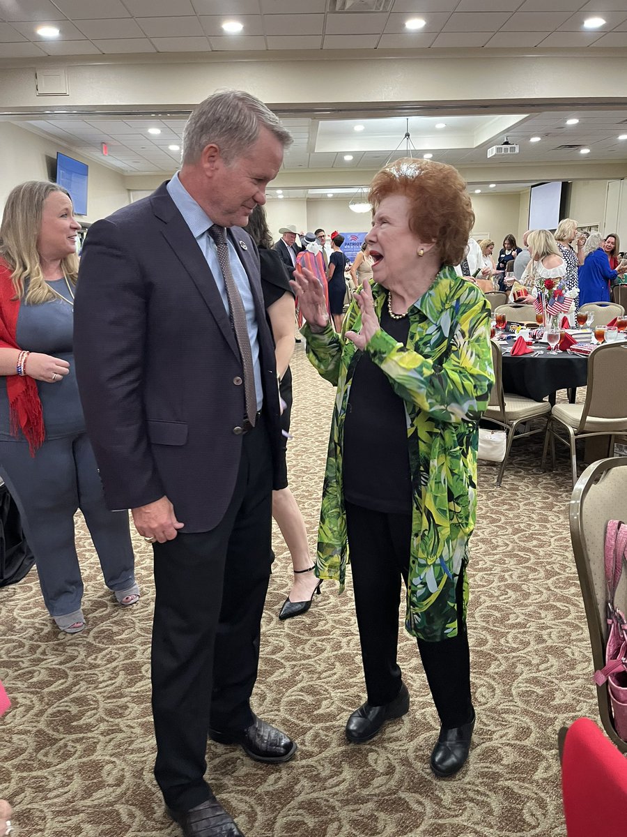 DavidCookTexas's tweet photo. Tarrant County is well on its way to #KeepTarrantRed with these fierce Republican Women at the helm! Enjoyed emceeing the @gophightea this weekend. Congrats to Judge Fitzpatrick and RWA on a successful event to celebrate Conservative Women in Tarrant Co!! https://t.co/oXW2SCfsF4