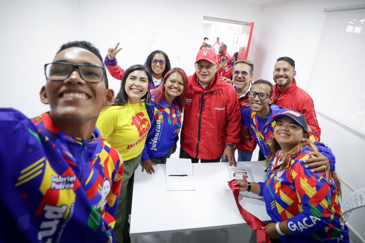 Con el Mazo Dando tweet media