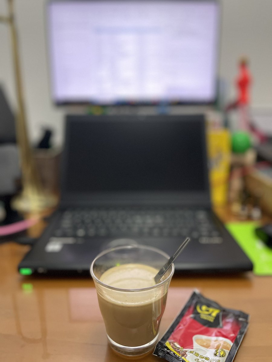KenKen35213670's tweet photo. からのG7コーヒーを牛乳割りホットで。
#g7coffee
#g7instantcoffee https://t.co/D1QUrYtXbi