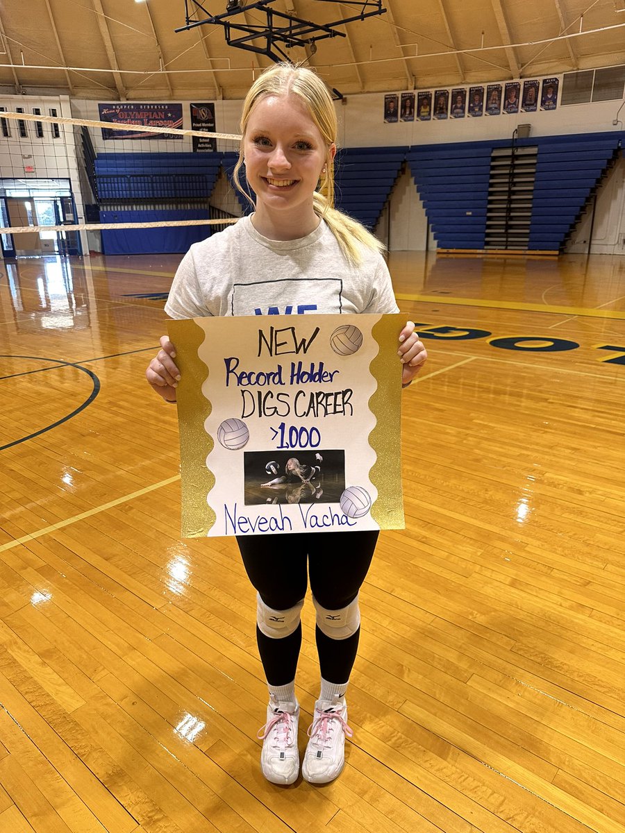 New Logan View record holder for digs in a career! Congratulations Neveah Vacha 💪🏻