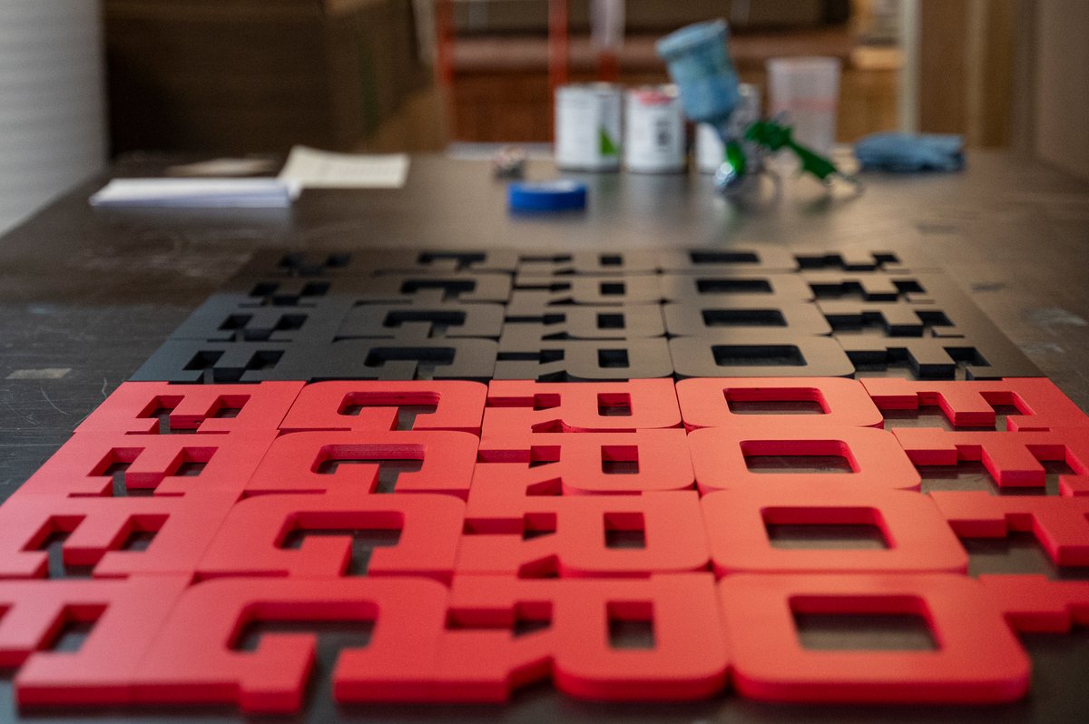 ForgeGraphic's tweet image. Running a slew of tests—cutting, painting, materials—oh my!
---
#seeingforge
#dimensionalsigns
#wedoitall