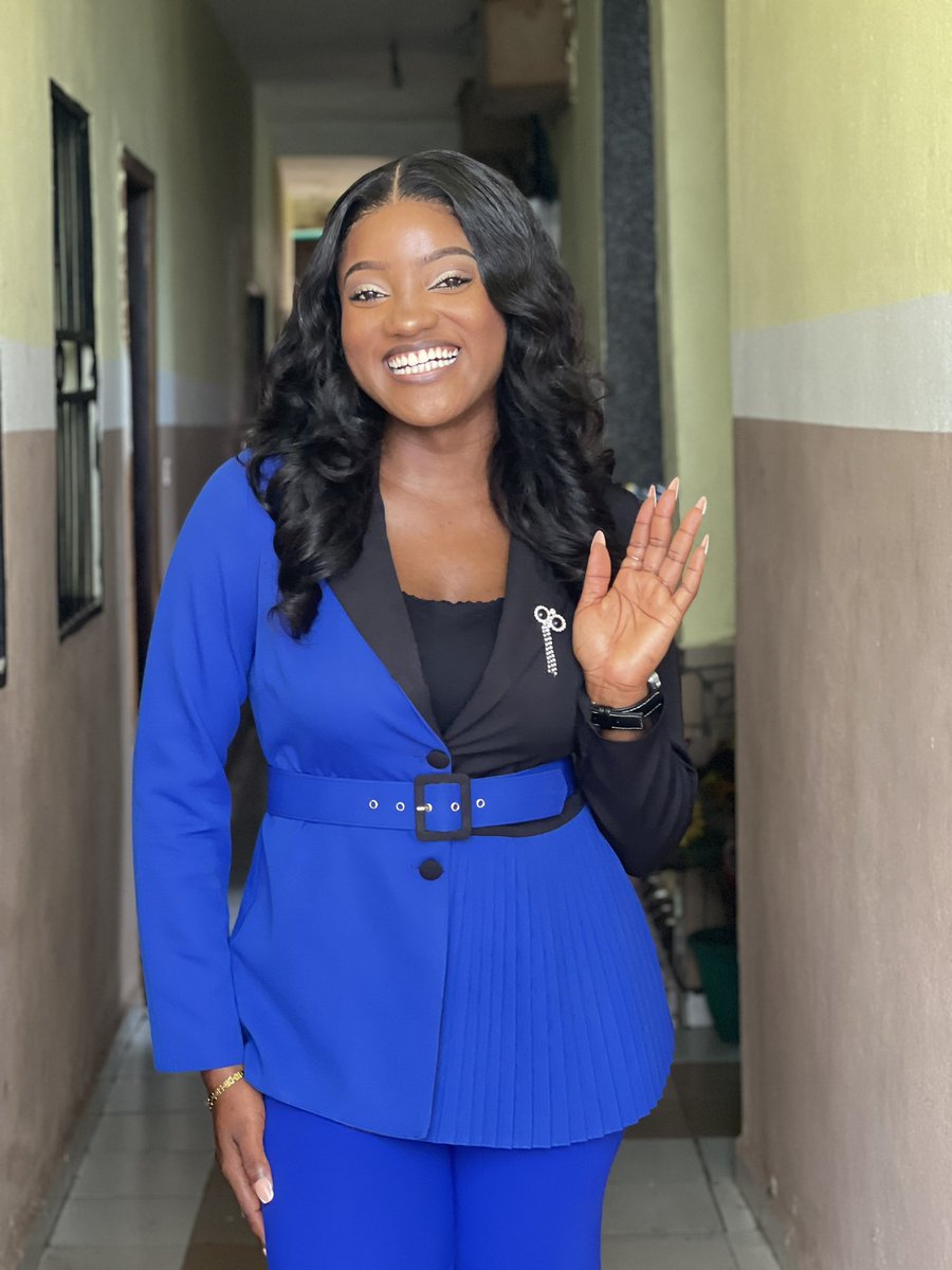 FynSimi's tweet image. Had an amazing time as a speaker at a Leadership seminar on how to integrate youths into public affairs. Youth insight are important to make decisions to build sustainable communities.
Youth are rising, empower us.
#sdggirl #leadership #health