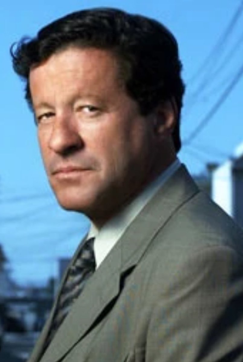 FISIO_REHAB's tweet photo. @TourCinefilo Continuó : Joaquím de Almeida https://t.co/M2CzehKyUj