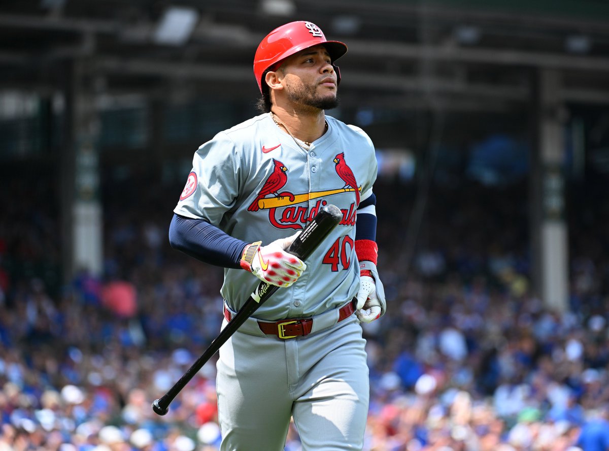 MattPauleyOnAir's tweet photo. A new week has arrived and we have a full #SportsOpenLine tonight from 6-8 on @KMOXSports.
-Lots of #STLCards talk including thoughts on comments made by Willson Contreras and Nolan Arenado about the future of the club.
-Guests:
6:20: @BBarn64 on @IlliniFootball
6:35: @byEliHoff on @MizzouFootball
7:20: @BKennedyTV
-Plus, much more!
Talk to you from 6-8 tonight on KMOX!
#ForTheLou #MIZ #Illini #stlblues
