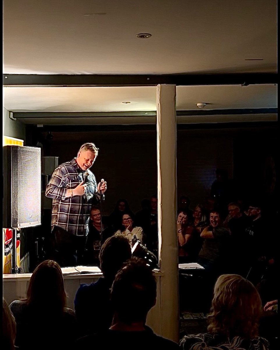 kdanielcomedy's tweet image. Ran out a new bit tonight @blessingtoncarriage @funhousecomedy let’s just say it needs some work but I hope it will end up being a nice wee 5-7 minute bit. Needs a rewrite and tightening up a bit

#newmaterial #comedywriting #newstuff #comedy #comedian