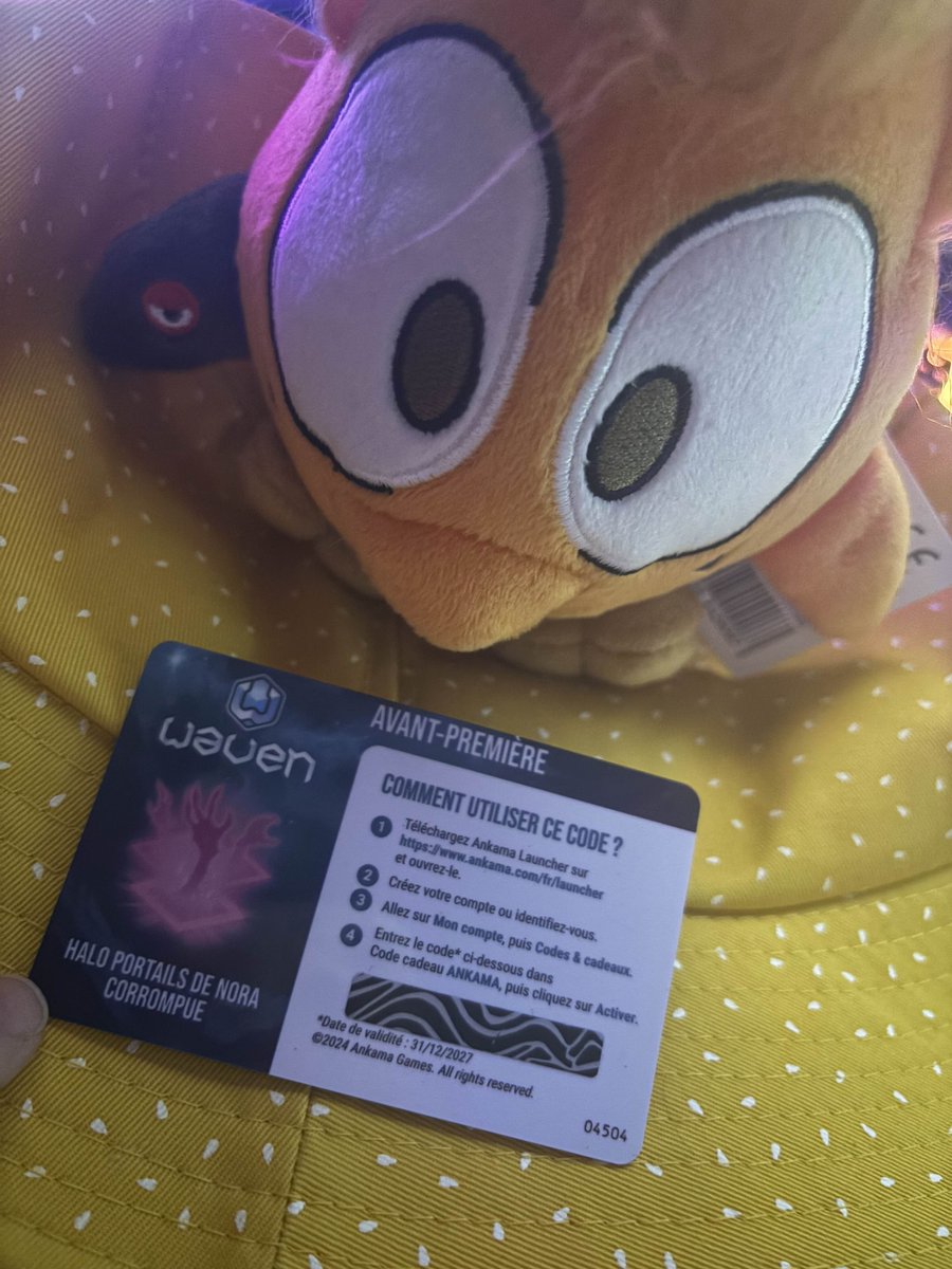 Ephemeriia's tweet photo. 🎁#GIVEAWAY 🎁

 🎊Nouveau Giveaway pour tous les joueurs de #Waven !
 *Halo portails de Nora corrompue* 

☑️FOLLOW @Ephemeriia 
🔁RETWEET CE POST !  

Tirage au sort le 26 septembre  
#dofusretro #dofustouch #wakfu #waven #concours https://t.co/rMBAz3T6FX