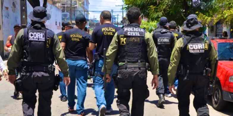 NewsLiberdade's tweet image. 🚨URGENTE - Gusttavo Lima supostamente ocultou R$ 22 milhões com venda de jato, diz juíza!

Além disso, ele também teria ocultado o recebimento de R$ 9,7 milhões da HSF Entretenimento Promoção de Eventos, proveniente de jogos ilegais, segundo a magistrada.

Fonte: Paulo Capelli