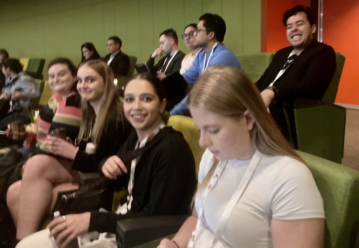 DrDonnaWhelan's tweet image. Day 3 at #BMH2024!! The gang’s all here and looking forward to learning about RNA technology. Norbert Pardi presenting the plenary!