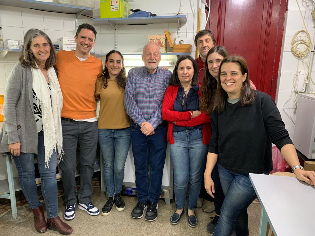 NadiaWV's tweet photo. Gracias infinitas 💛
Por estar...
Por ayudar...
Por compartir nuestra felicidad y ser felices con nosotras! https://t.co/v3dpN080jT