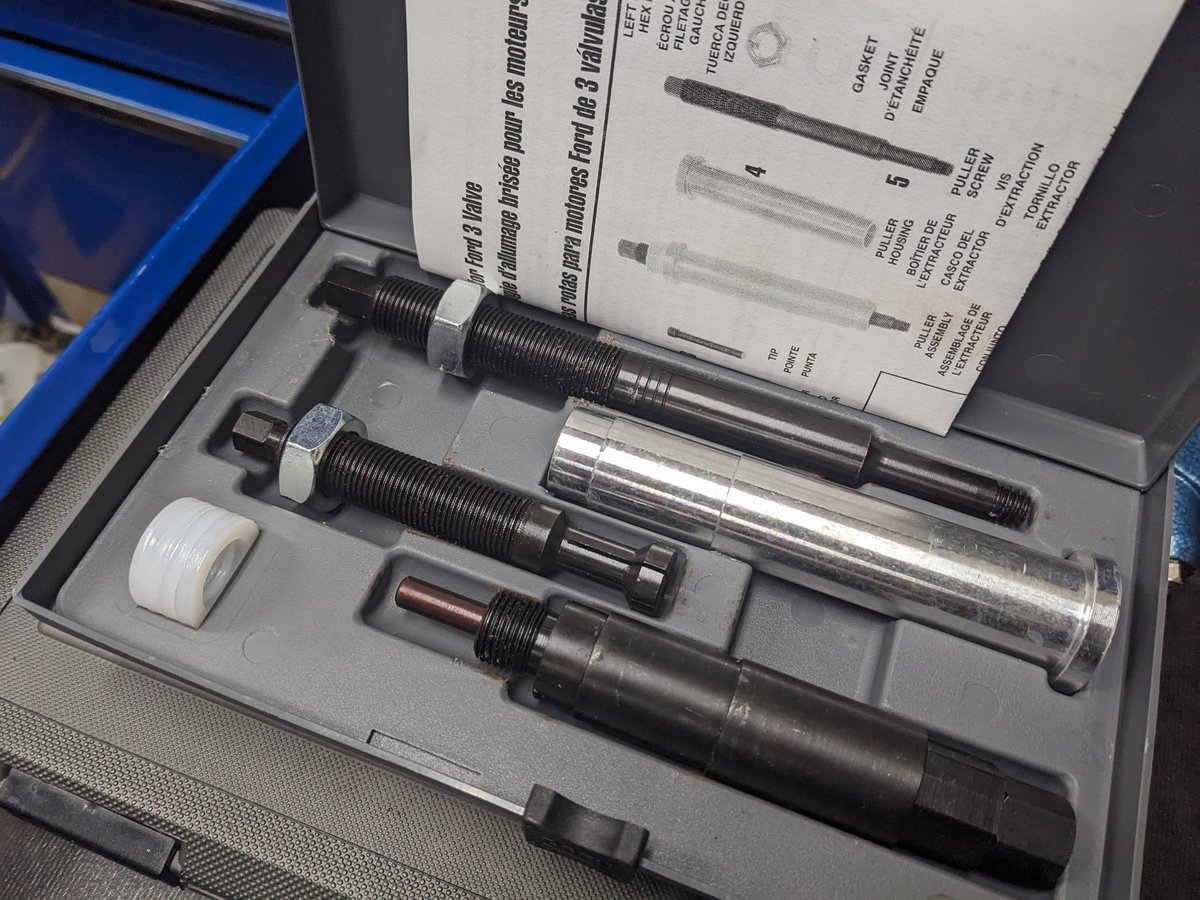 I have succeeded! That's 4 of these I've done and yet to break one of these plugs. Also pictured is the MVP of the job, yes it's a 1/2 impact, as well as the tool bought specifically for this job I will now likely never use and it will sit in my box until the end of time.