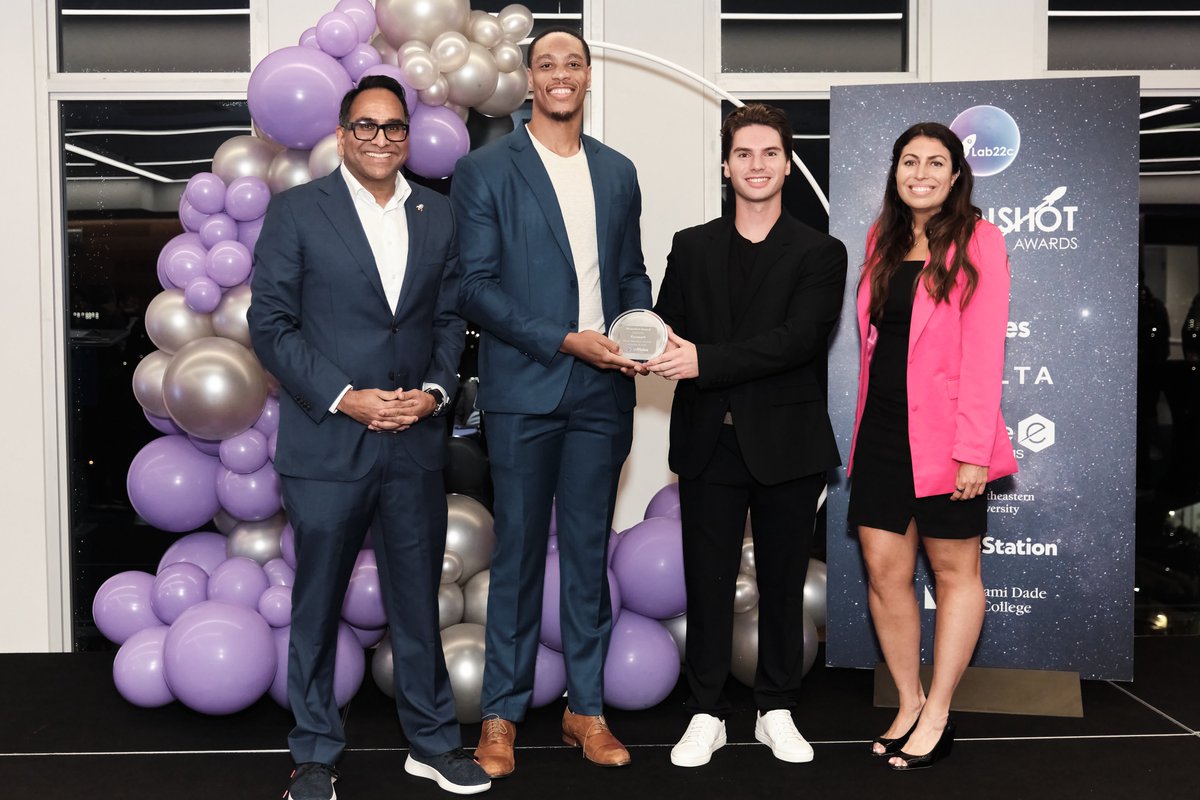 Exowatt won the Moonshot Award last week at the Miami Moonshot Awards, hosted by <a href="/lab_22c/">lab22c</a>. We're honored to receive this recognition and to be part of the Miami community! 🚀

Huge thanks to <a href="/saif305/">Saif Ishoof 3️⃣☕️5️⃣</a> and Danielle Mousseau of 35Mules <a href="/insideFPL/">Florida Power & Light</a>  for presenting us with the award.