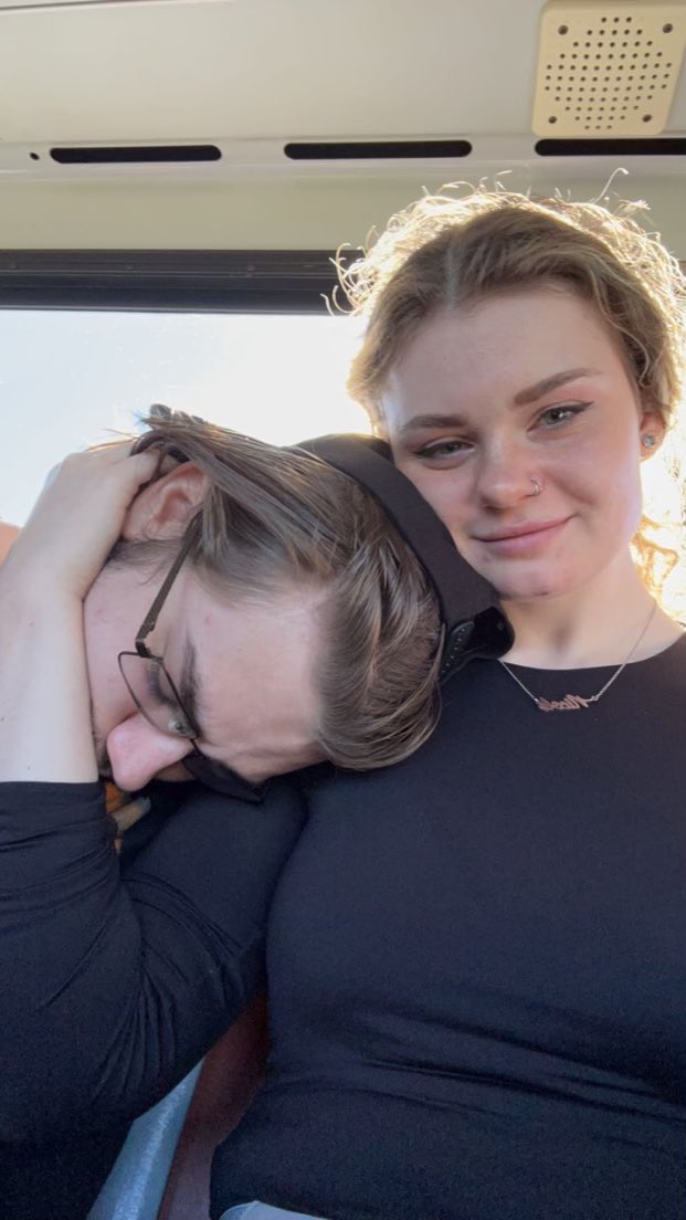 Happy 1 year anniversary !! I can’t believe I met you through valorant, you are my absolute favorite person. I love you more than you could ever know. 
<a href="/ImThund3r0us/">Nickツ</a>