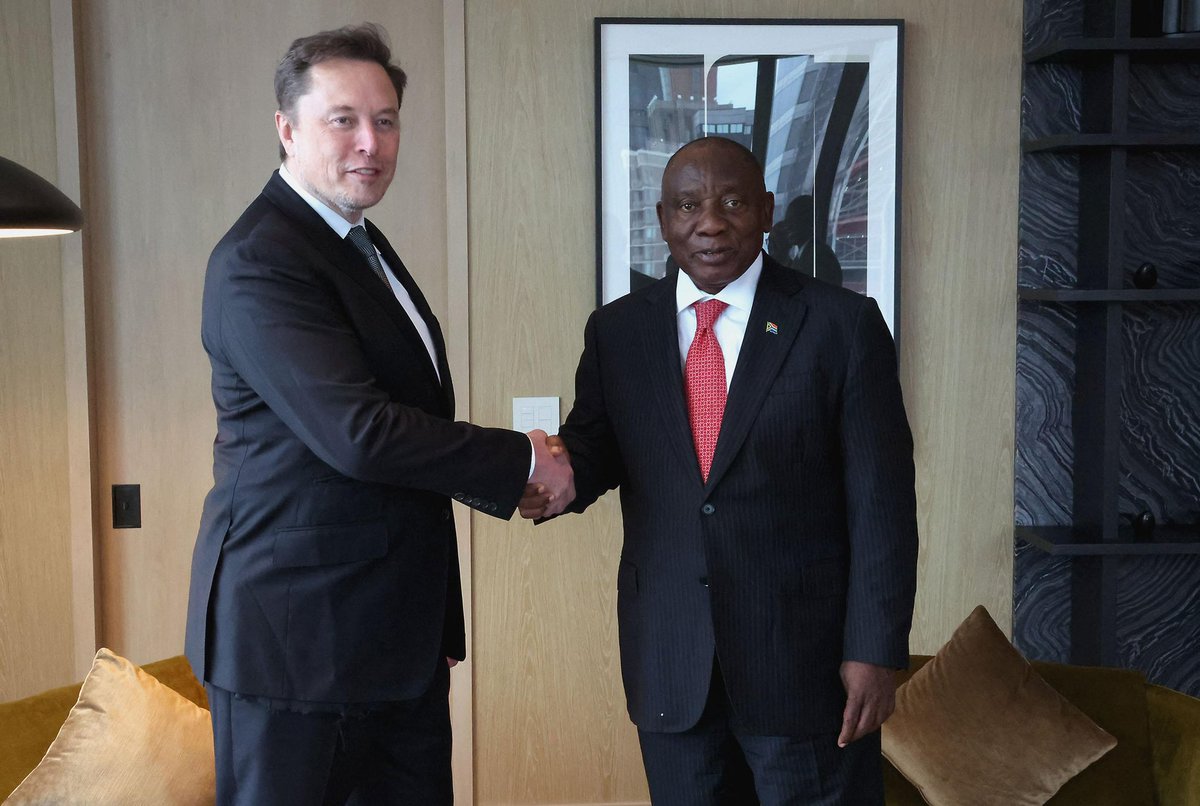 sherwiebp's tweet photo. President Cyril Ramaphosa met South African-born American billionaire Elon Musk in New York to talk investment in SA after a day focused entirely on FDI and engagement with dozens of business leaders

#sabcnews https://t.co/vmNV6P7Ey5