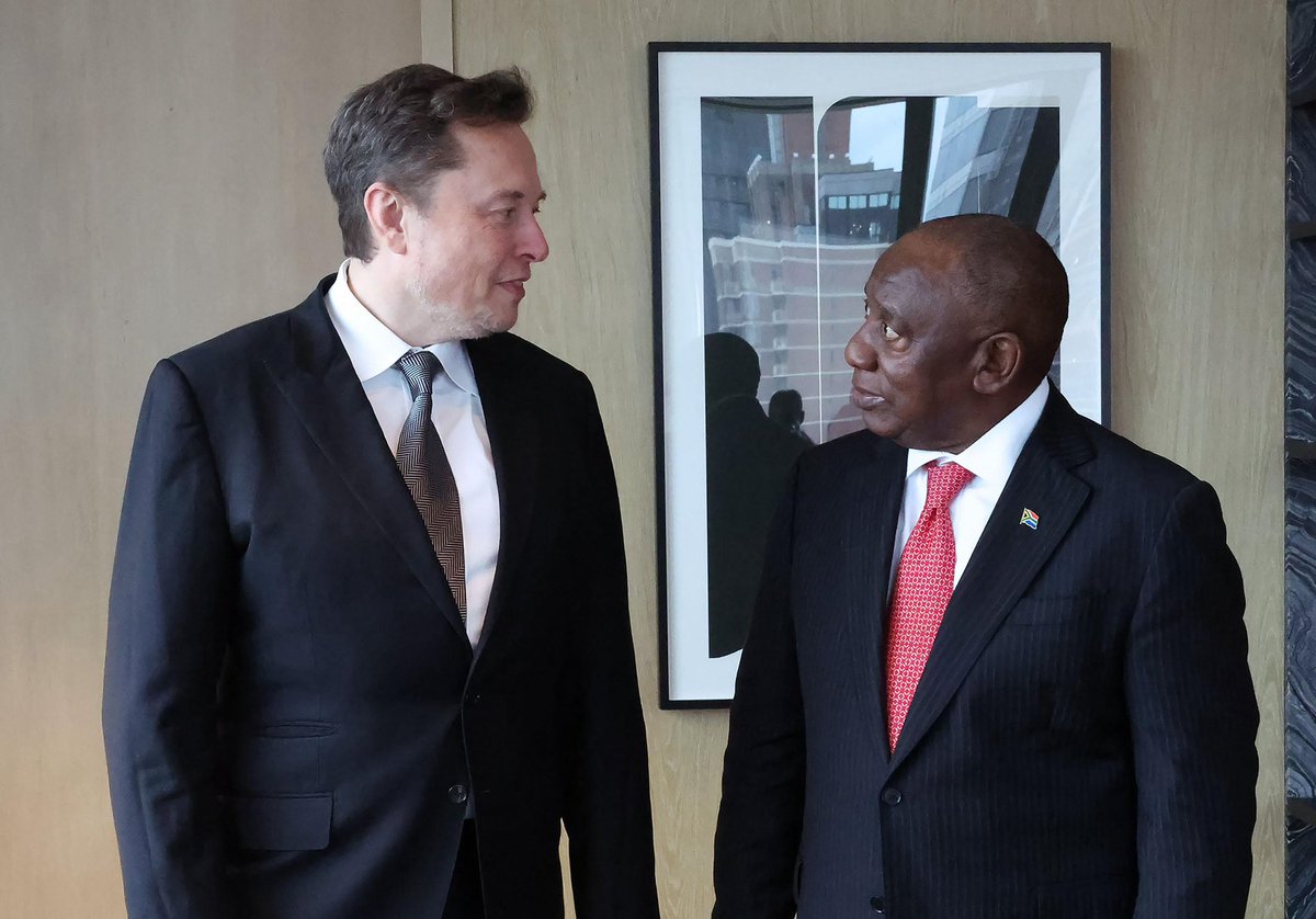sherwiebp's tweet photo. President Cyril Ramaphosa met South African-born American billionaire Elon Musk in New York to talk investment in SA after a day focused entirely on FDI and engagement with dozens of business leaders

#sabcnews https://t.co/vmNV6P7Ey5