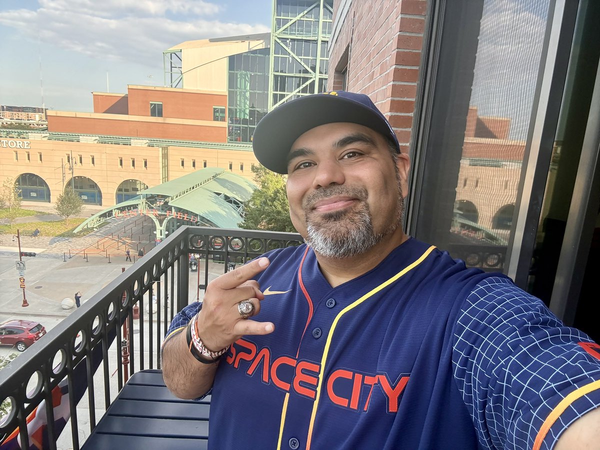 PNav57's tweet image. One last time. 🚀 

#GoForLaunch #SpaceCity